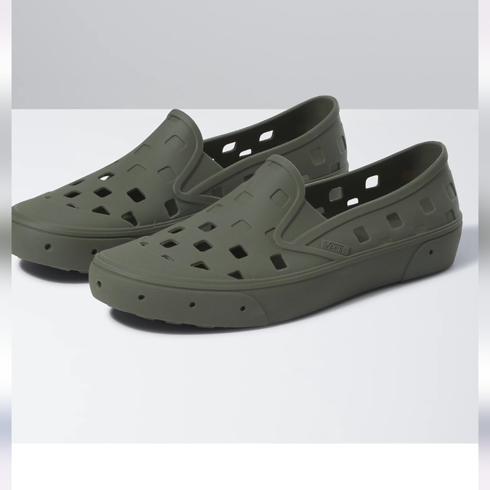 Vans TRK